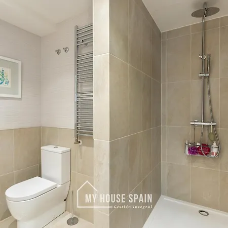 Myhousespain - Centrico Piso Junto A La Playa * خيخون