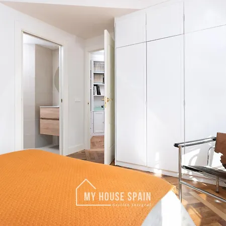 Myhousespain - Centrico Piso Junto A La Playa * Gijón